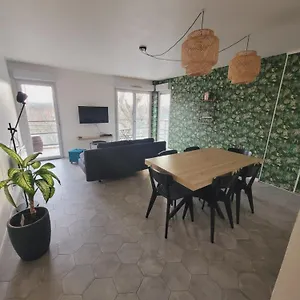  Apartamento Bel Contemporain Proche Des Commodités